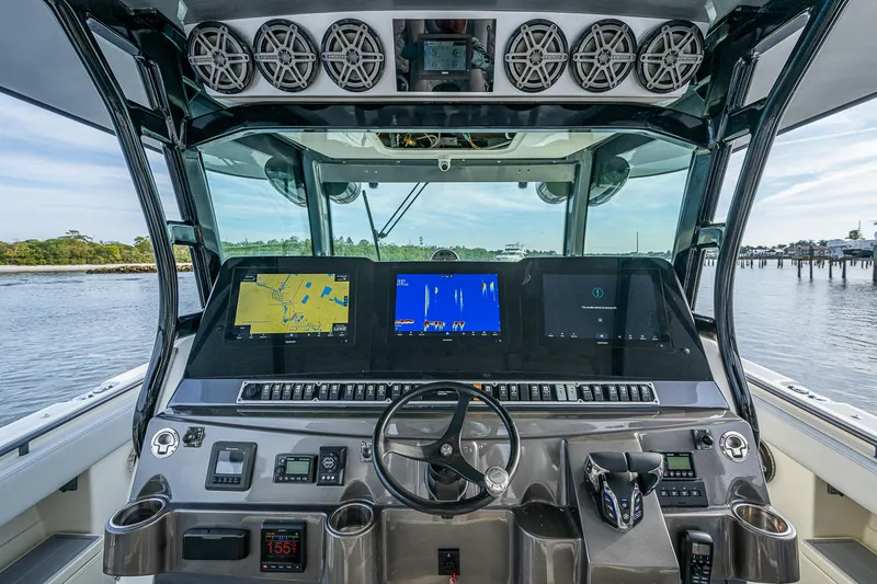 Slide: The Image of HCB 53 2017 - 70