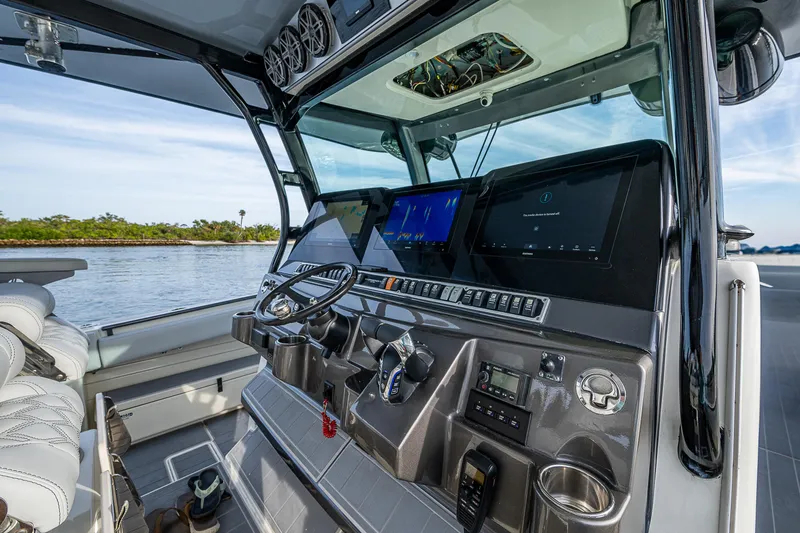 Slide: The Image of HCB 53 2017 - 71