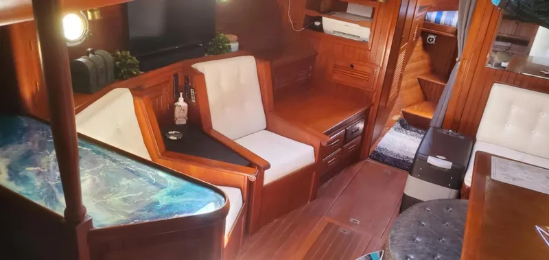 Slide: The Image of Vagabond 47 1986 - 12