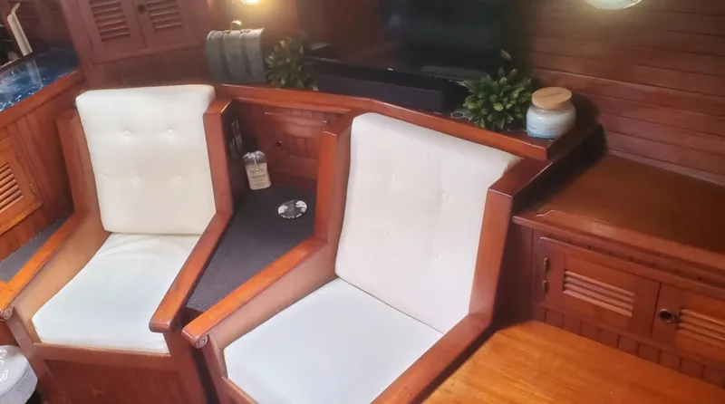 Slide: The Image of Vagabond 47 1986 - 17