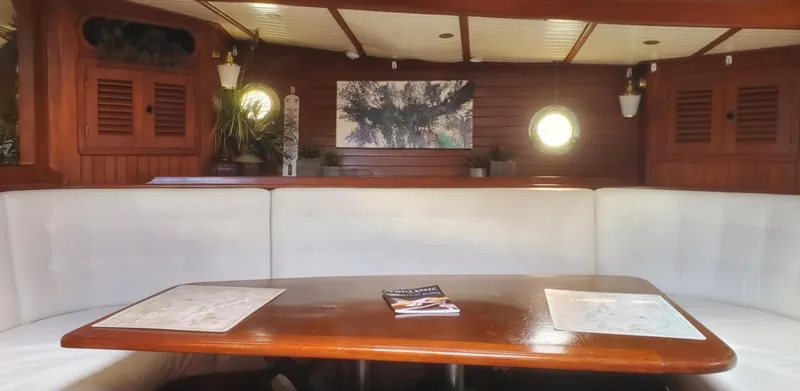 Slide: The Image of Vagabond 47 1986 - 20