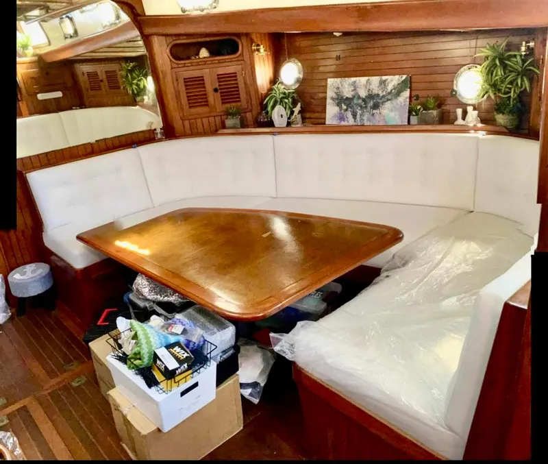 Slide: The Image of Vagabond 47 1986 - 22