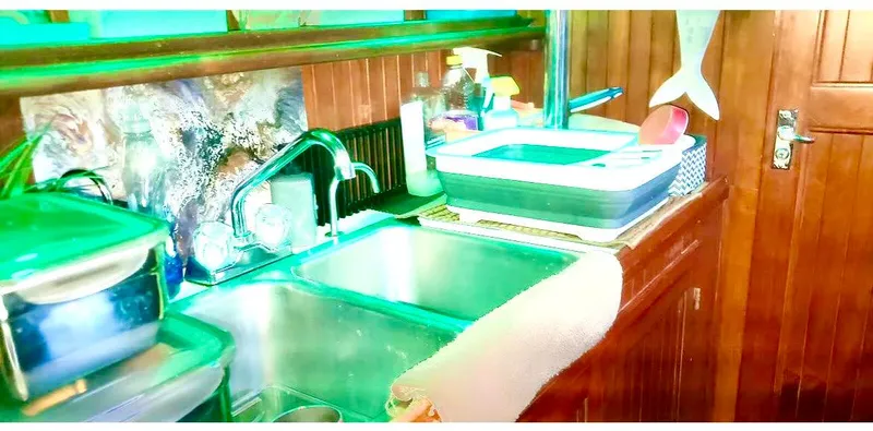 Slide: The Image of Vagabond 47 1986 - 34