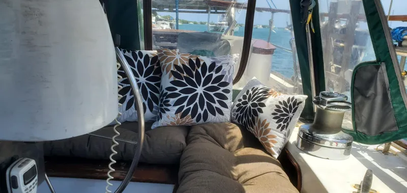 Slide: The Image of Vagabond 47 1986 - 46