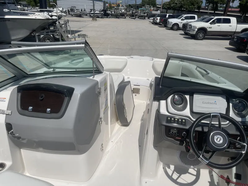 Slide: The Image of Volvo Penta 270 V8 engine in 2014 Chaparral Sunesta 224 boat. - 17