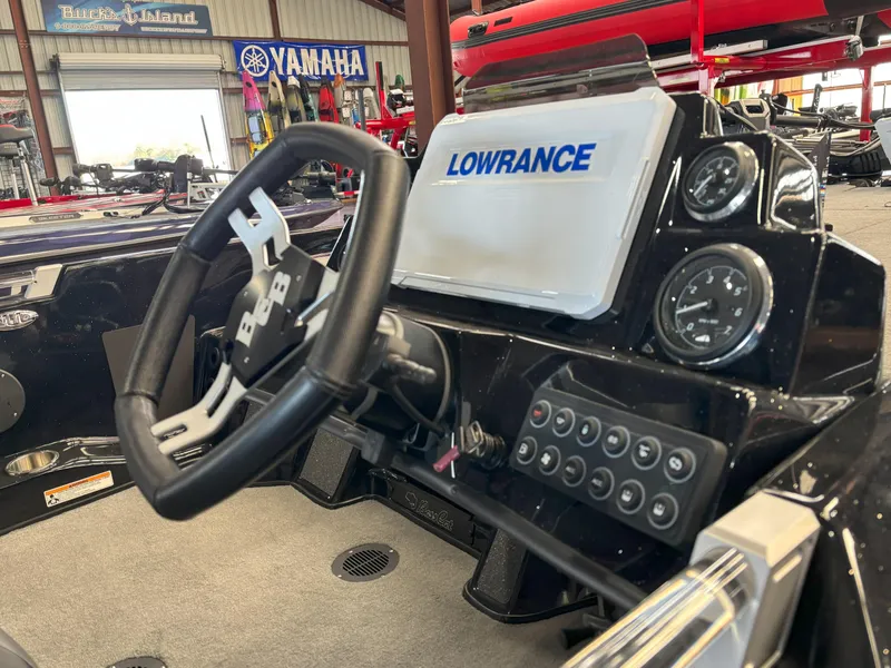 Slide: The Image of Bass Cat Cougar FTD SP 2025 - 20