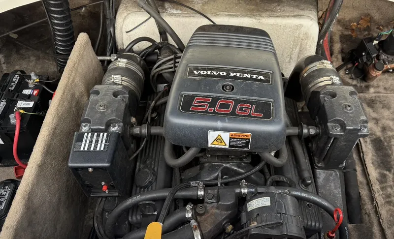 Slide: The Image of Volvo Penta 5.0GL engine in 2001 Caravelle 209 Bow Rider boat. - 12