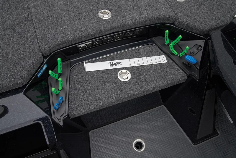 Slide: The Image of Ranger Z521 2025 - 30