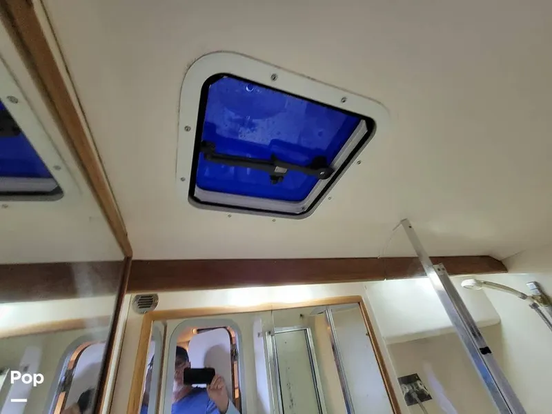 Slide: The Image of 1994 Sea Ray 370 EC for sale in Fort Lauderdale, FL - 61