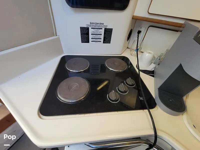 Slide: The Image of 1994 Sea Ray 370 EC for sale in Fort Lauderdale, FL - 66