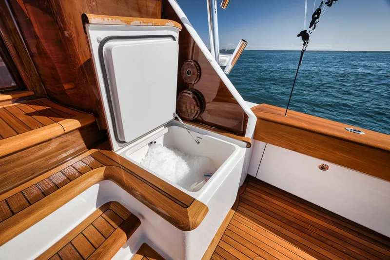 Slide: The Image of Viking 72 Convertible 2023 - 59