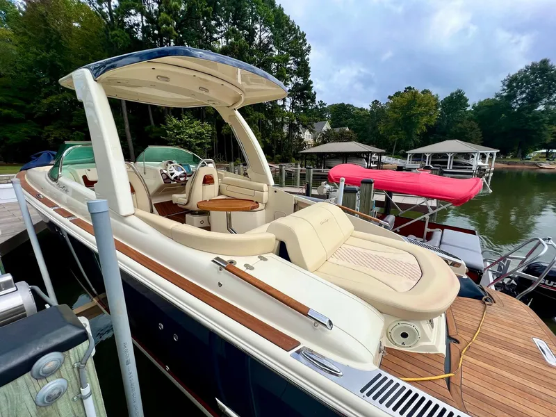 Slide: The Image of Chris-Craft Launch GT 28 Surf 2022 - 17