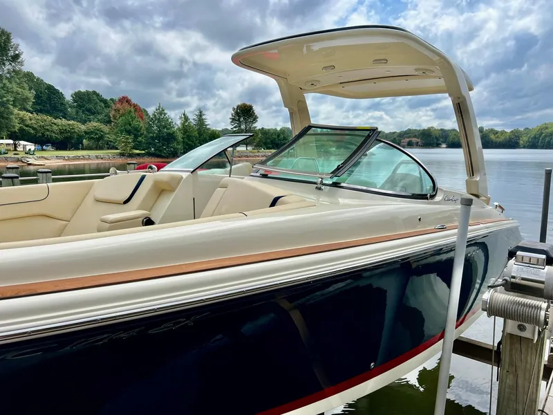 Slide: The Image of Chris-Craft Launch GT 28 Surf 2022 - 41