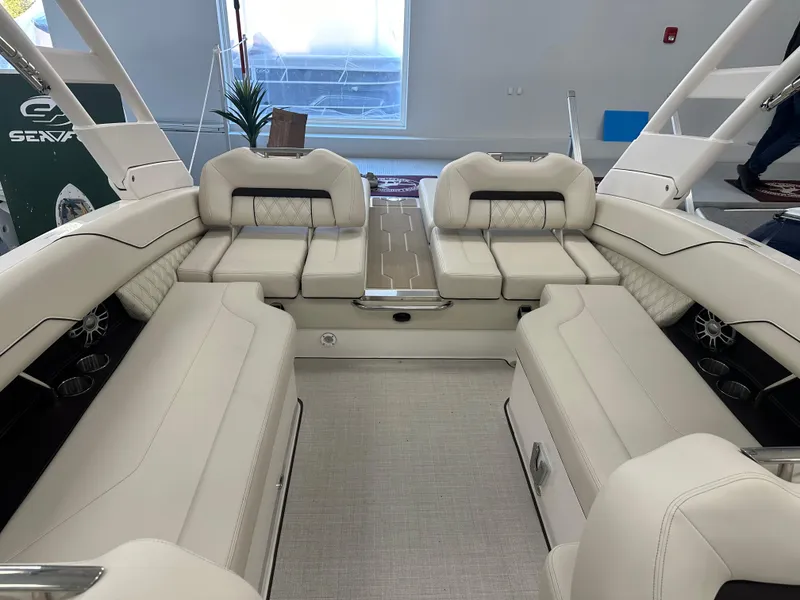 Slide: The Image of Regal LS6 2025 - 10