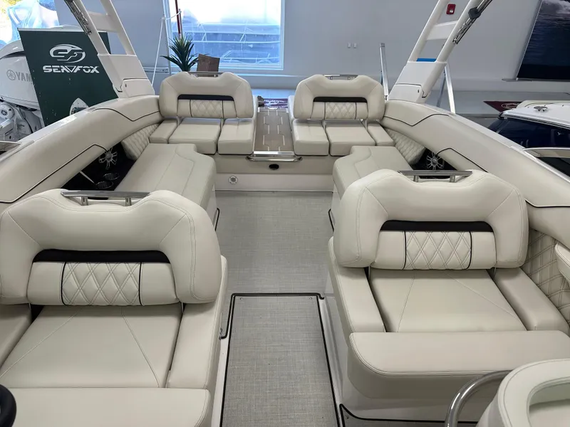 Slide: The Image of Regal LS6 2025 - 16