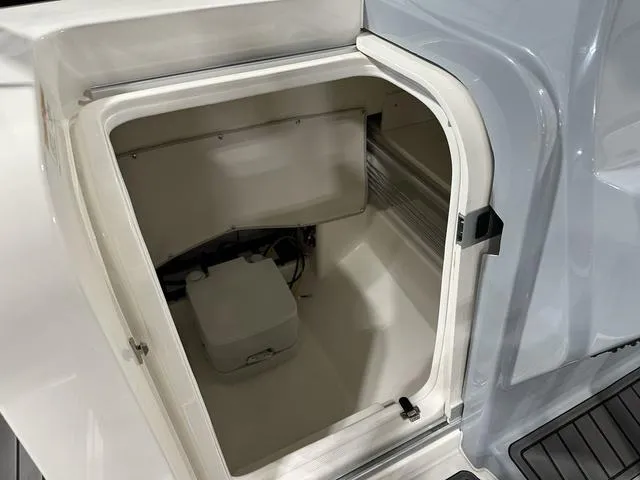 Slide: The Image of Trophy T22SC 2025 - 25