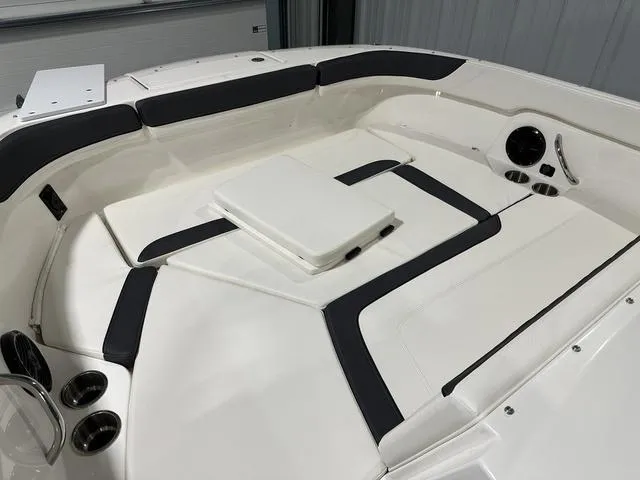 Slide: The Image of Trophy T22SC 2025 - 29