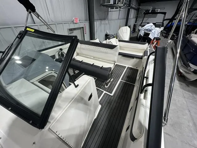 Slide: The Image of Trophy T22SC 2025 - 34