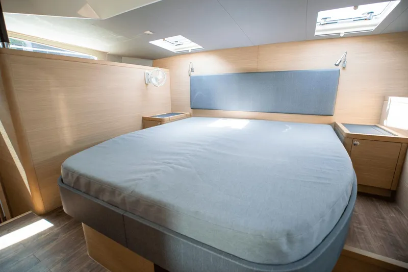 Slide: The Image of Aquila 44 2025 - 38