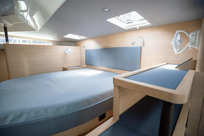 Slide: The Image of Aquila 44 2025 - 40