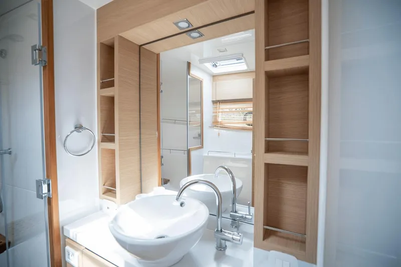 Slide: The Image of Aquila 44 2025 - 43