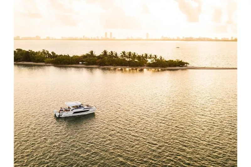 Slide: The Image of 2023-Aquila-36-Sport-MarineMax - 37