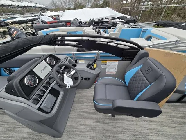 Slide: The Image of Godfrey Sweetwater 2286 SFL 2025 - 7