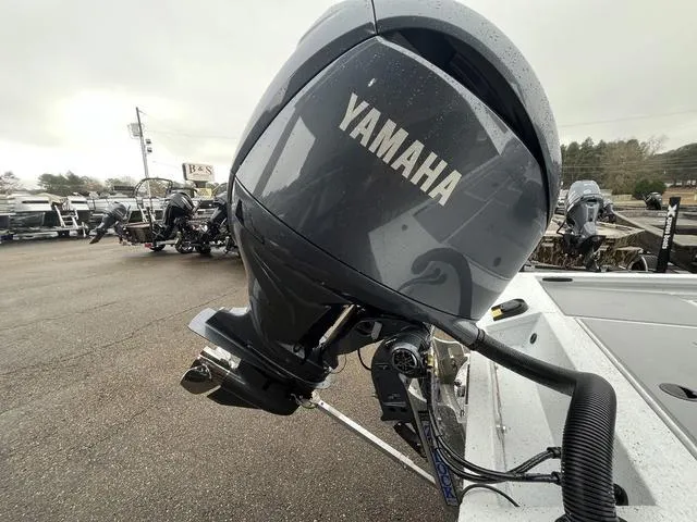 Slide: The Image of Xpress H20 Bass 2025 - 14