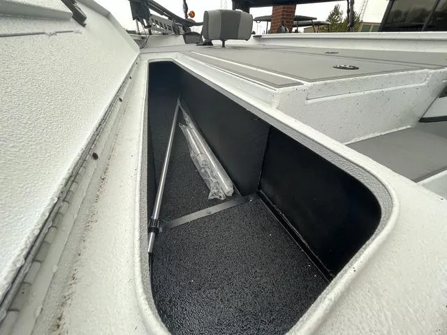 Slide: The Image of Xpress H20 Bass 2025 - 18