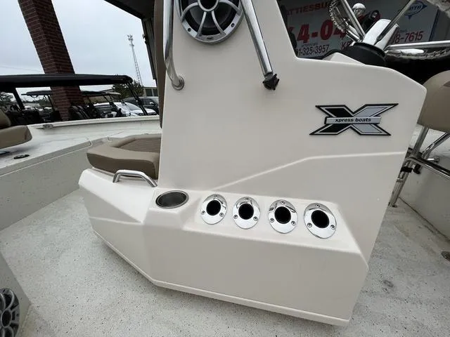 Slide: The Image of Xpress H20B 2025 - 10