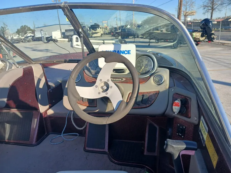 Slide: The Image of Triton 211 Sf 2006 - 9