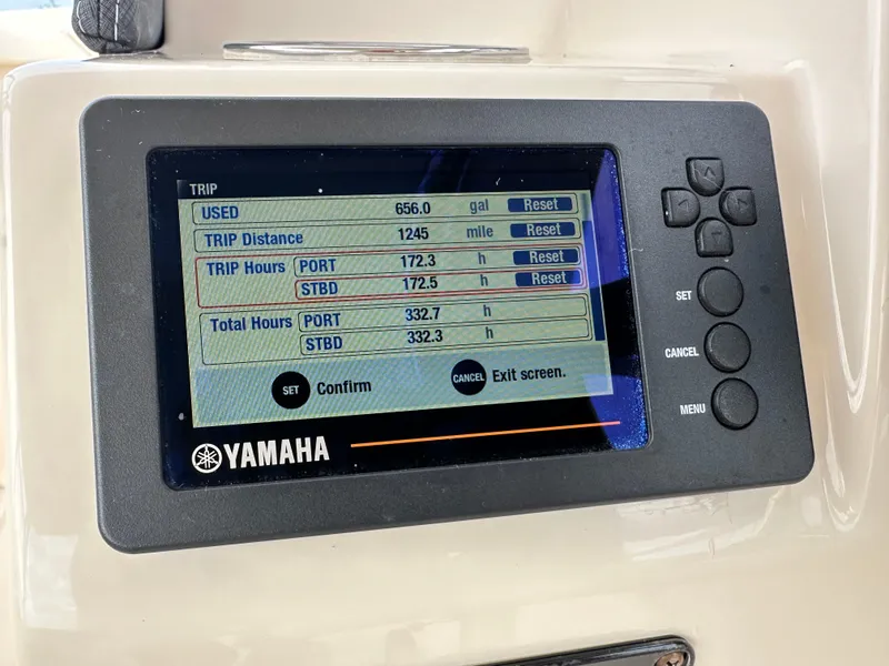 Slide: The Image of Yamaha display showing trip data on a 2018 Grady-White Freedom 275 boat. - 32