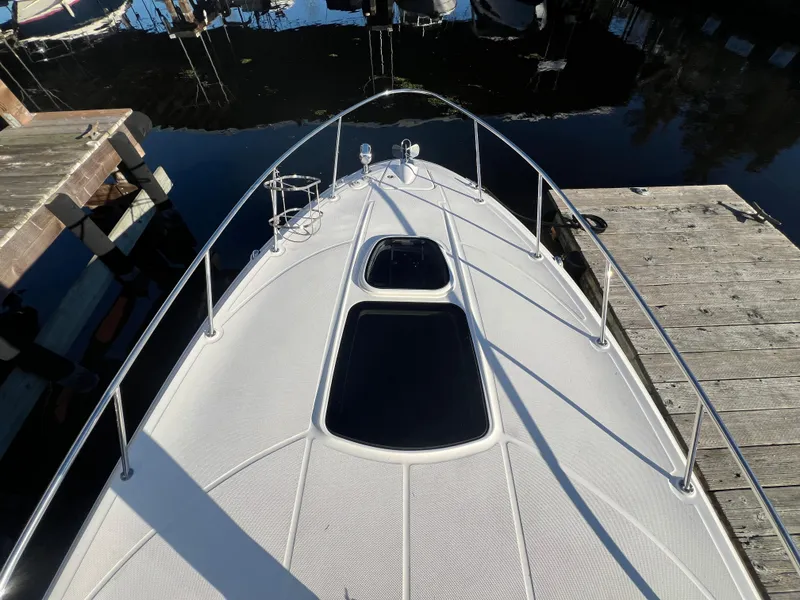 Slide: The Image of Sea Ray Sundancer 310 2013 - 10