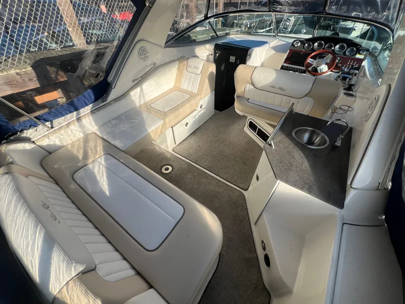 Slide: The Image of Sea Ray Sundancer 310 2013 - 12