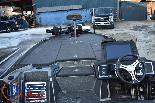 Slide: The Image of Ranger Z521R 2023 - 38