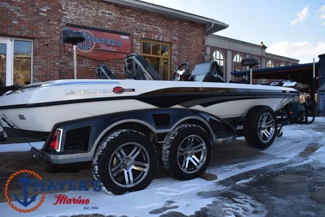 Slide: The Image of Ranger Z521R 2023 - 45