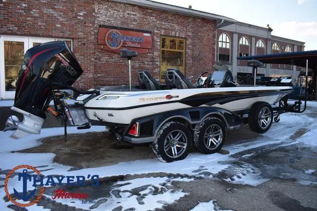 Slide: The Image of Ranger Z521R 2023 - 46