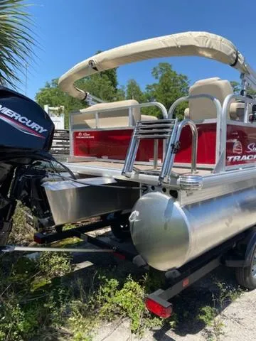 Slide: The Image of Sun Tracker Bass Buggy® 16 XL Select 2025 - 3