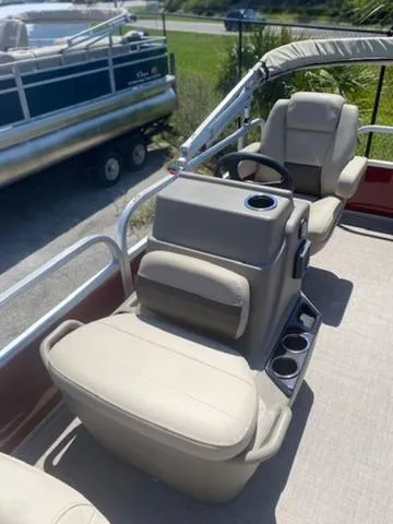 Slide: The Image of Sun Tracker Bass Buggy® 16 XL Select 2025 - 5