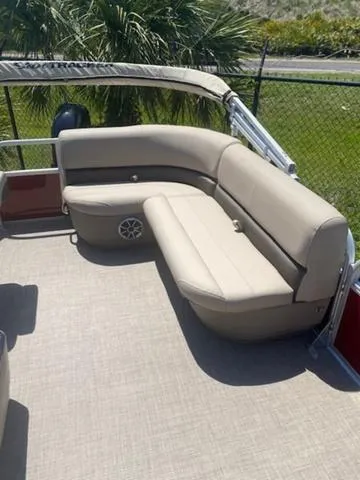 Slide: The Image of Sun Tracker Bass Buggy® 16 XL Select 2025 - 6