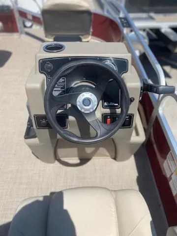 Slide: The Image of Sun Tracker Bass Buggy® 16 XL Select 2025 - 7