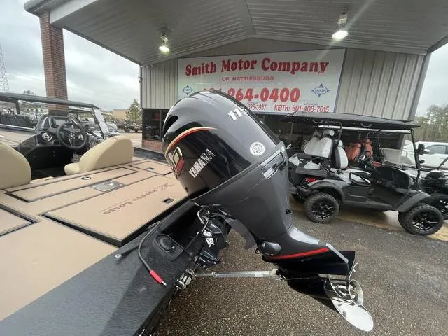 Slide: The Image of Xpress H18C Crappie 2025 - 11