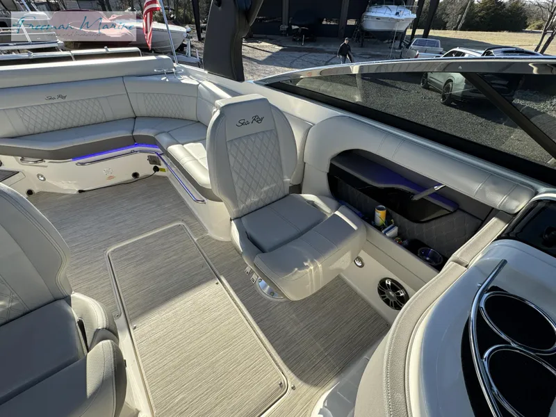 Slide: The Image of 2020 Sea Ray SLX 280 boat interior with luxurious seating and modern amenities. - 44