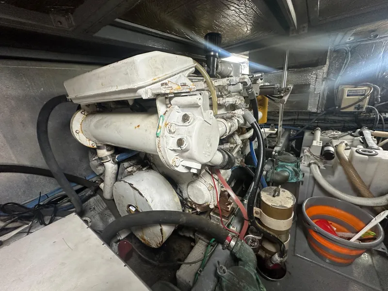 Slide: The Image of Mainship 430 Trawler 1999 - 53