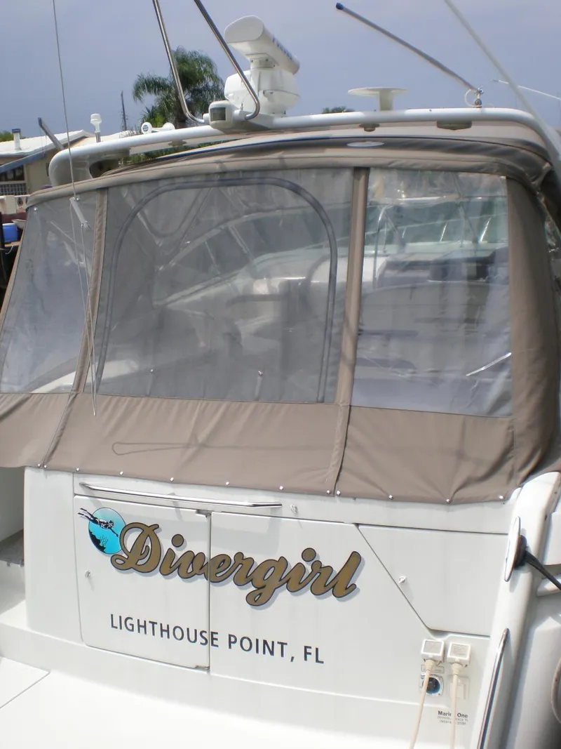 Slide: The Image of 2002 Formula 41 PC boat named Divergirl, docked in Lighthouse Point, FL. - 8