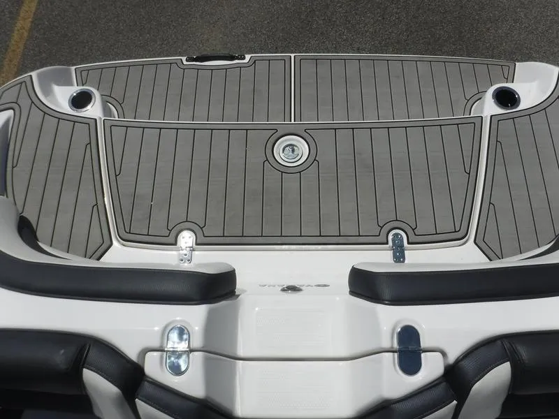 Slide: The Image of Yamaha 195S 2020 - 14