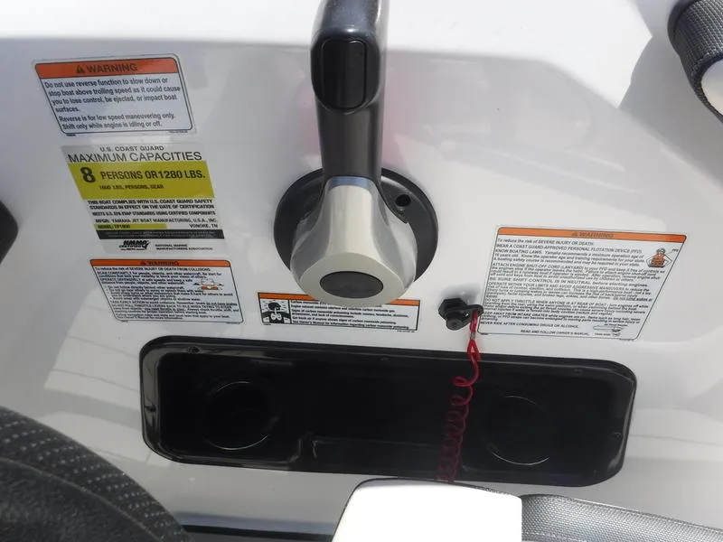 Slide: The Image of Yamaha 195S 2020 - 18