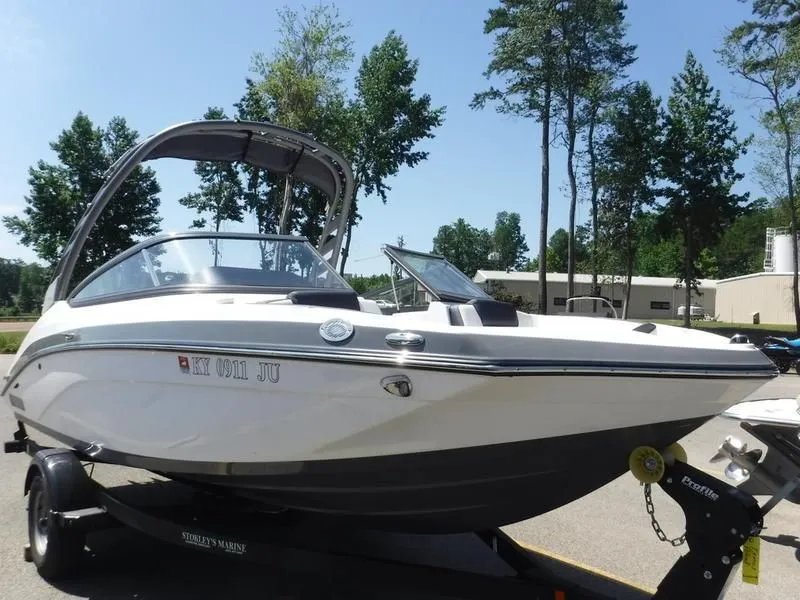 Slide: The Image of Yamaha 195S 2020 - 7