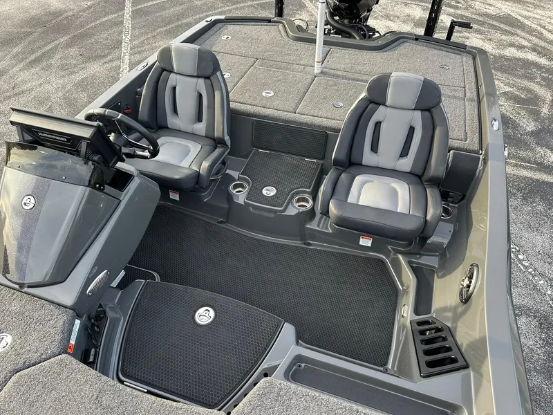 Slide: The Image of 2024 iKon LX21 boat interior with dual seats and modern dashboard. - 5