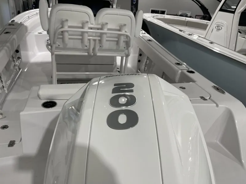 Slide: The Image of Sportsman Open 212 Center Console 2025 - 8